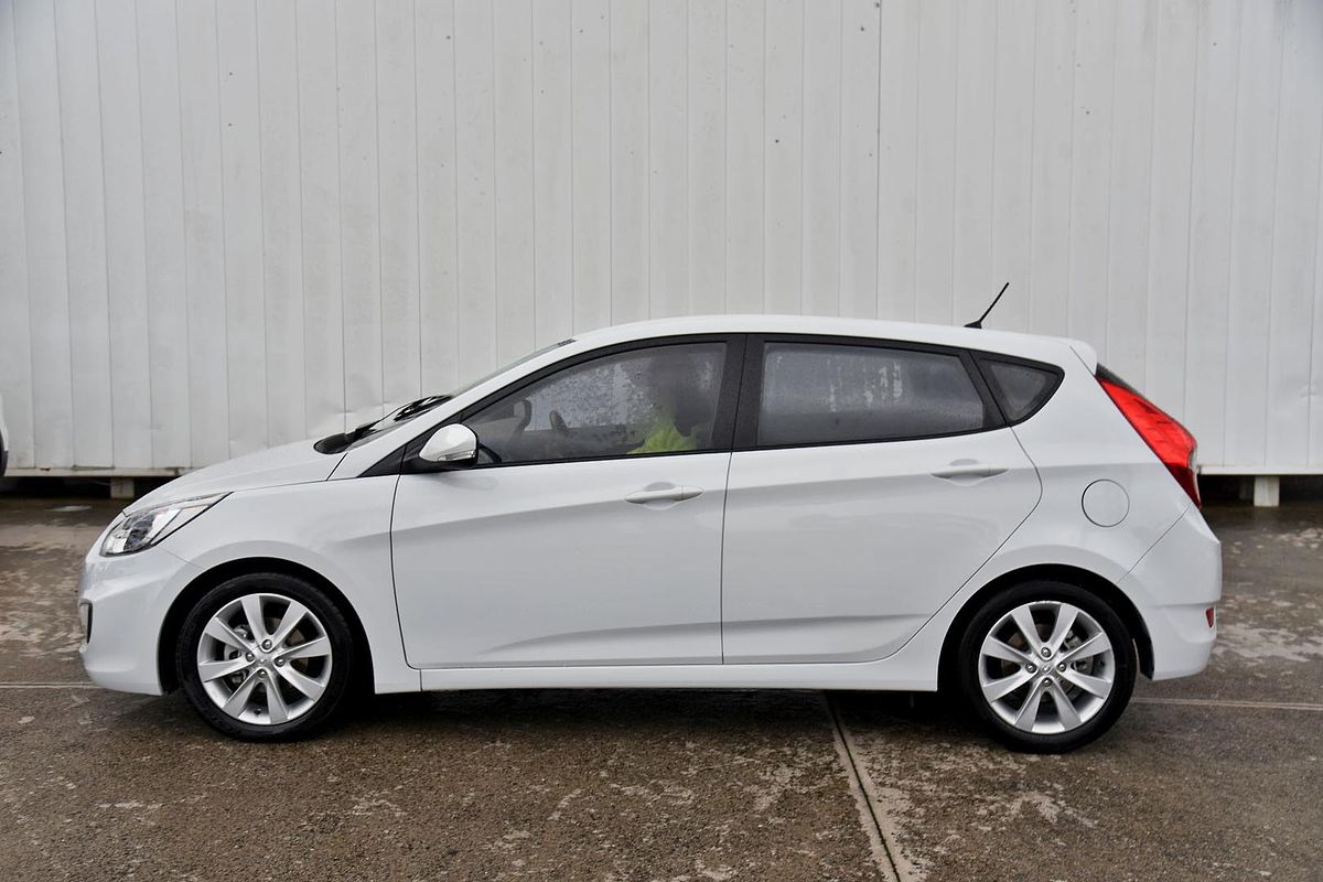 2017 Hyundai Accent SPORT RB6 MY18