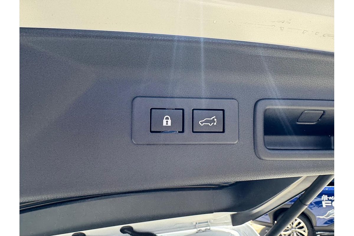 2025 Subaru Forester Touring S6