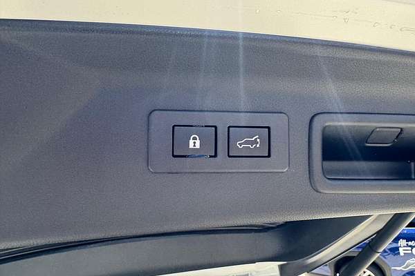 2025 Subaru Forester Touring S6