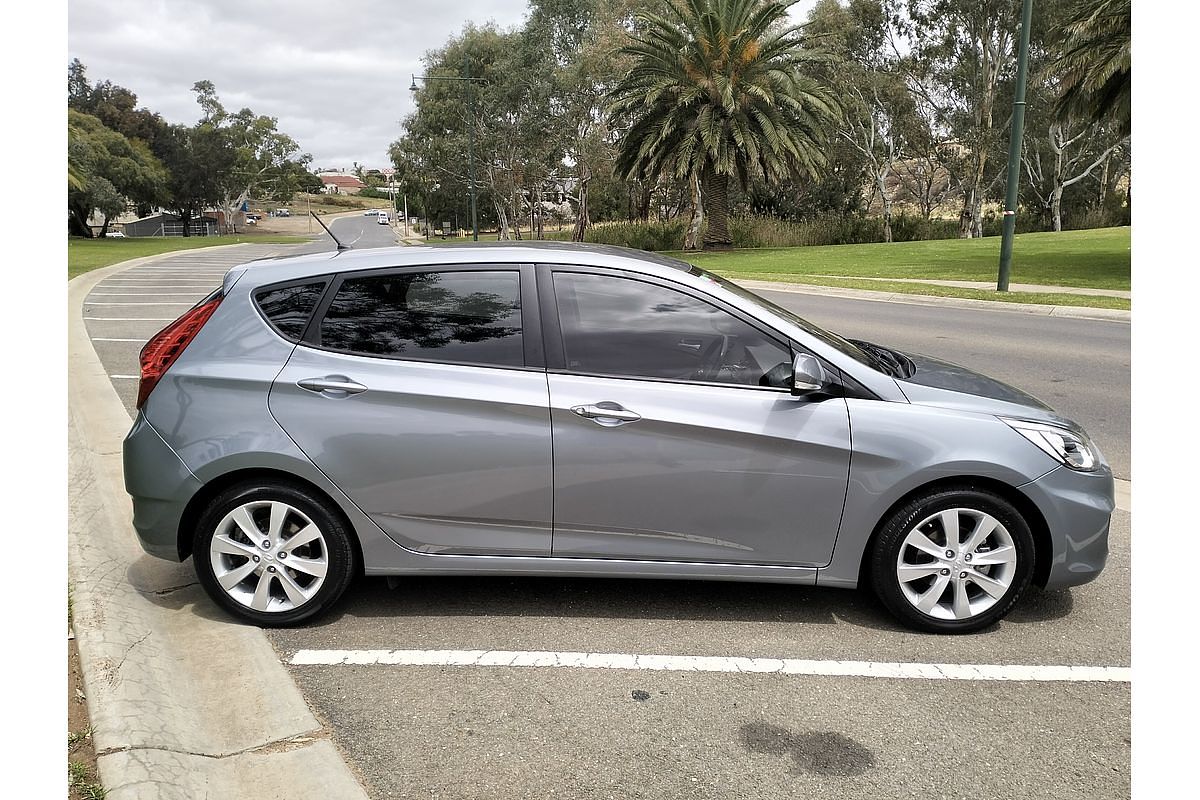 2019 Hyundai Accent Sport RB6