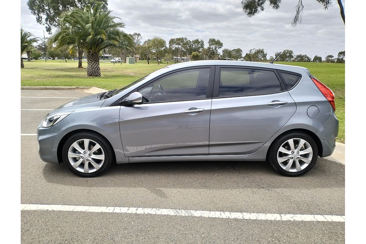 2019 Hyundai Accent Sport RB6