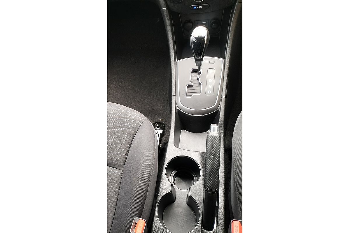 2019 Hyundai Accent Sport RB6