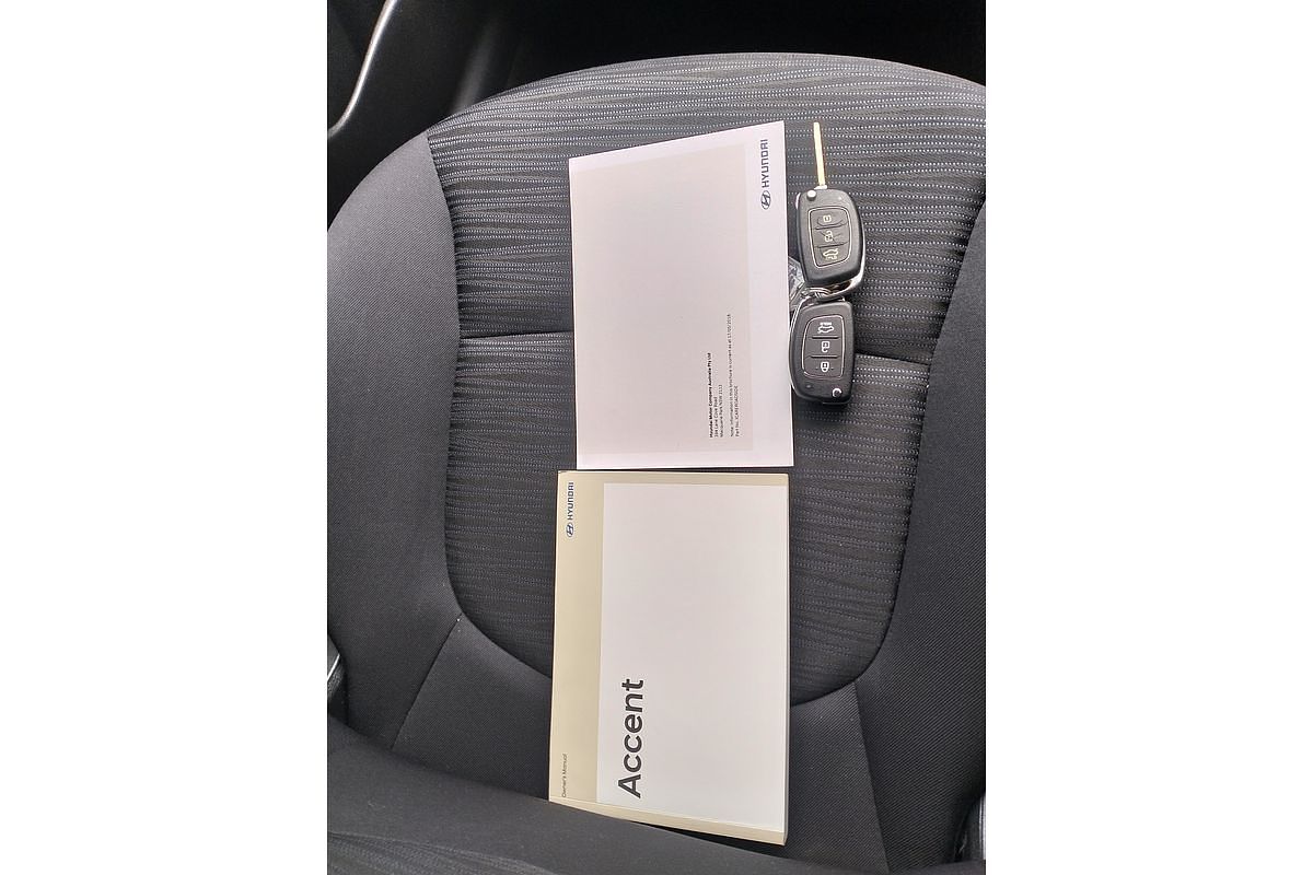 2019 Hyundai Accent Sport RB6