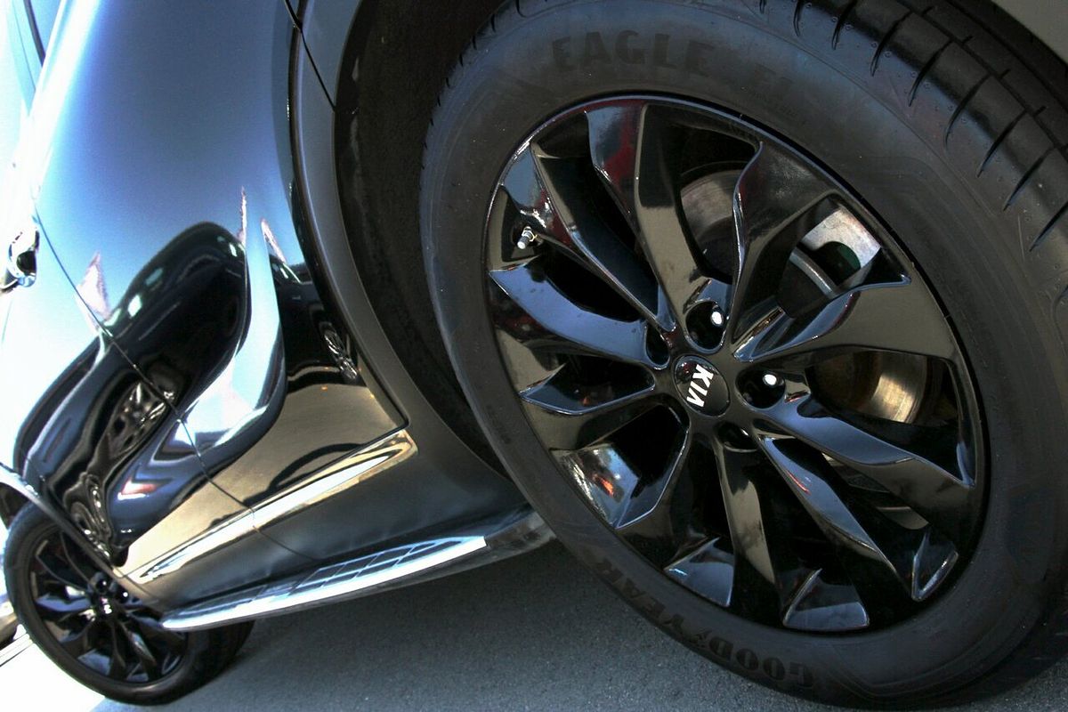 2019 Kia Sorento Black Edition UM