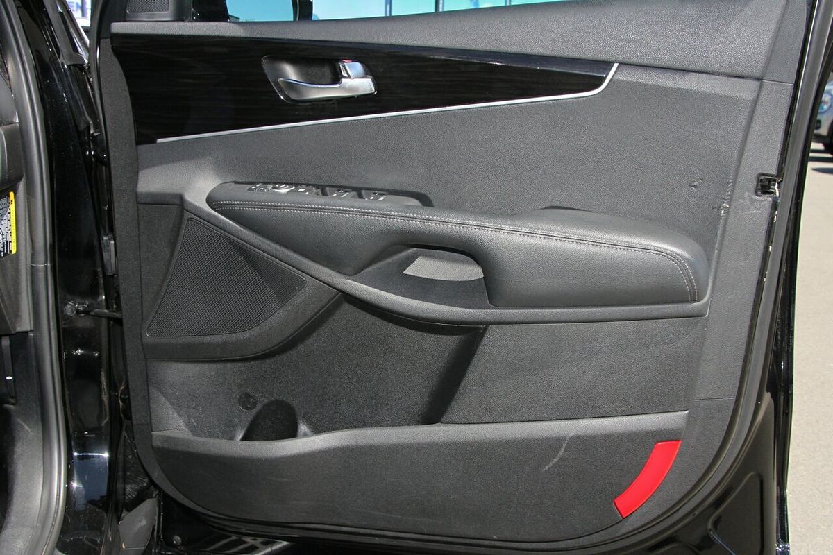 2019 Kia Sorento Black Edition UM