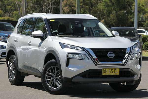 2023 Nissan X-TRAIL ST T33