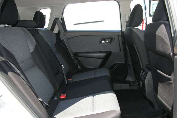 2023 Nissan X-TRAIL ST T33