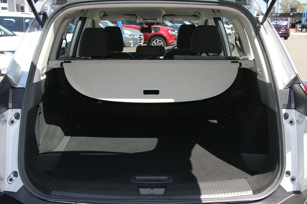 2023 Nissan X-TRAIL ST T33