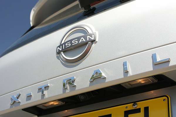 2023 Nissan X-TRAIL ST T33