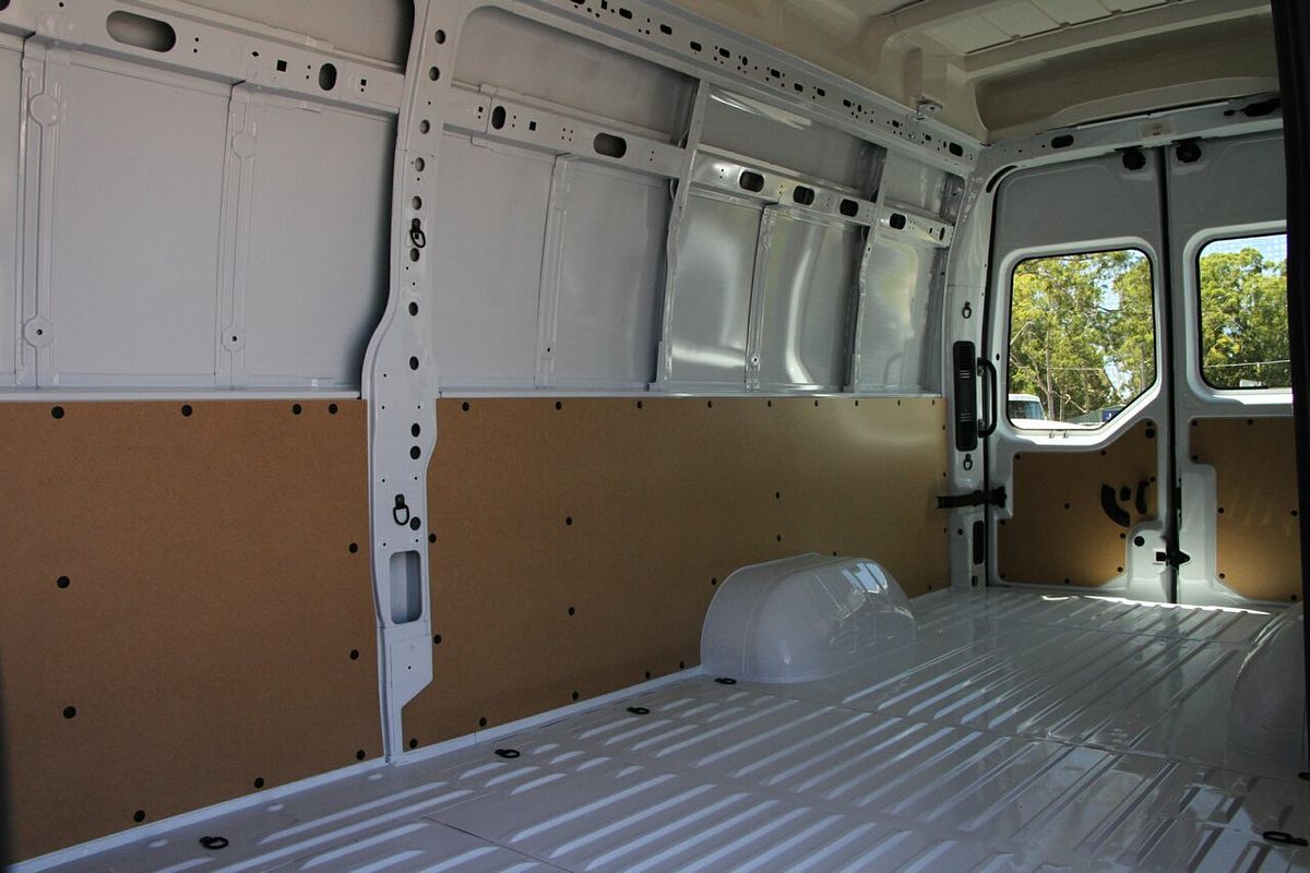 2024 Renault Master Pro 120kW X62 Phase 2 LWB High Roof