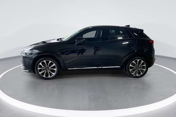 2023 Mazda CX-3 sTouring DK