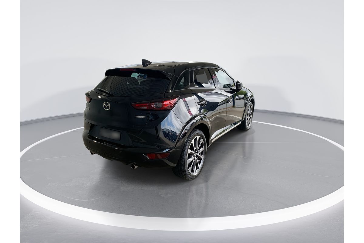 2023 Mazda CX-3 sTouring DK