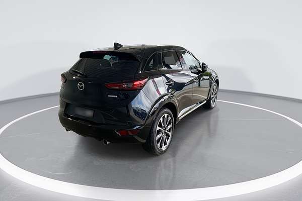 2023 Mazda CX-3 sTouring DK