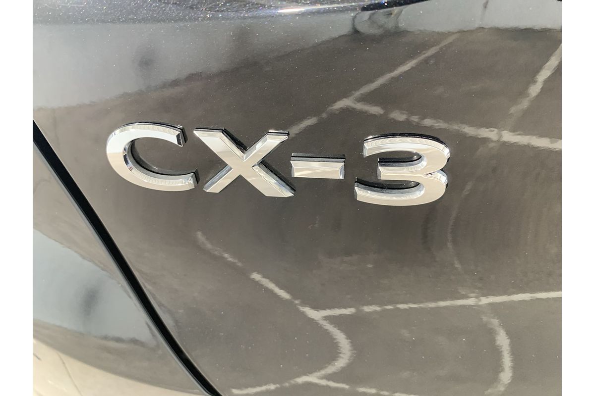 2023 Mazda CX-3 sTouring DK