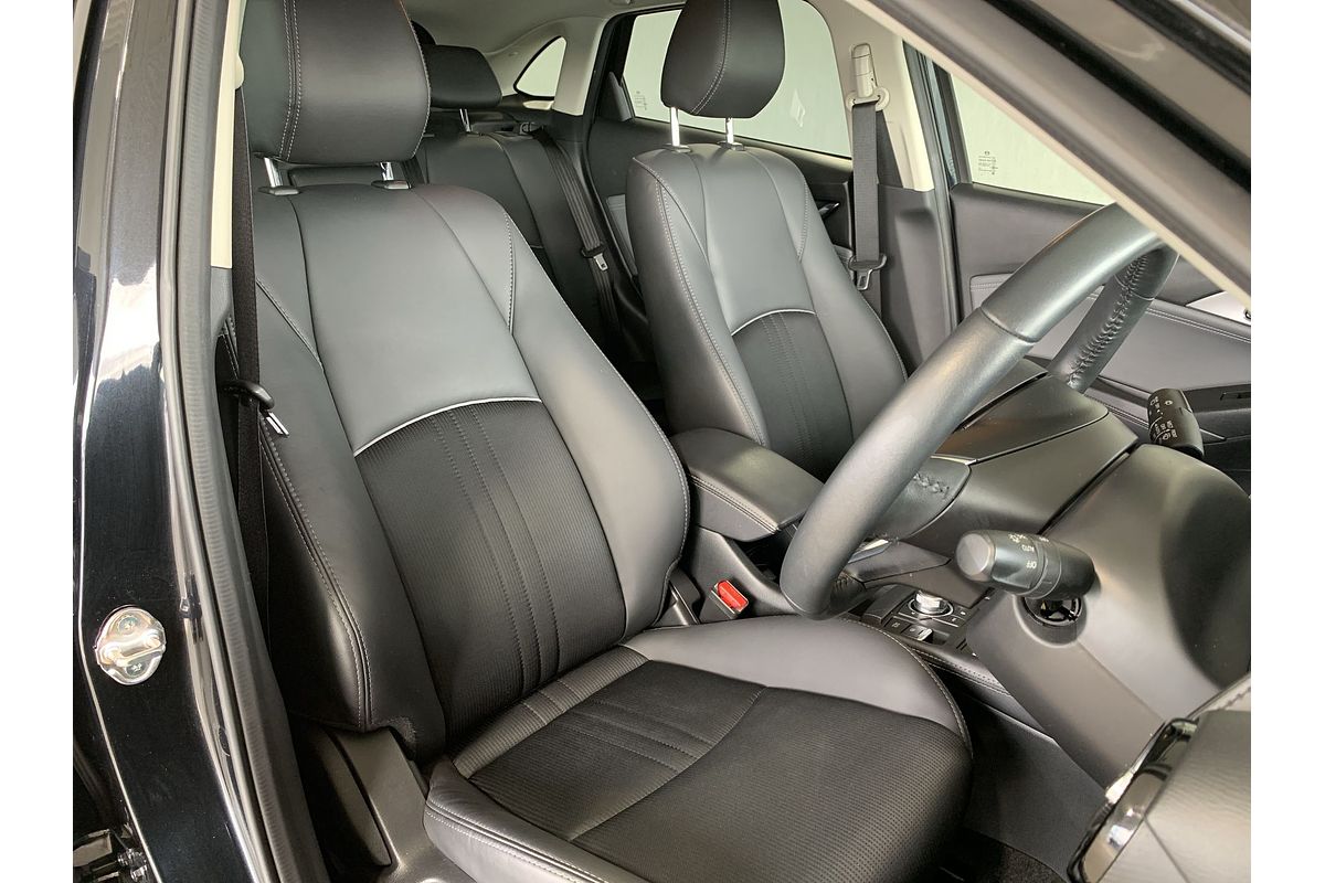 2023 Mazda CX-3 sTouring DK