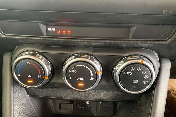 2023 Mazda CX-3 sTouring DK