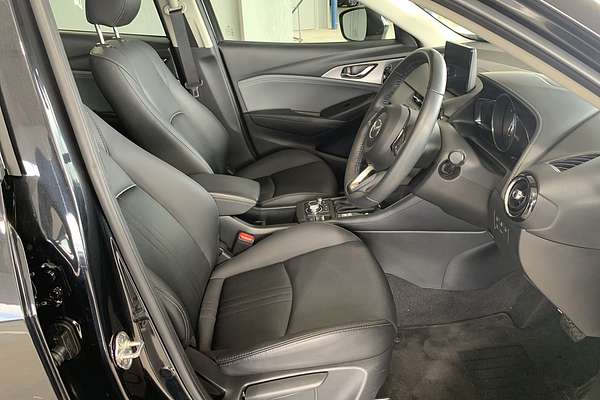 2023 Mazda CX-3 sTouring DK