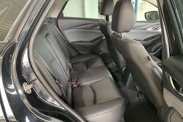 2023 Mazda CX-3 sTouring DK