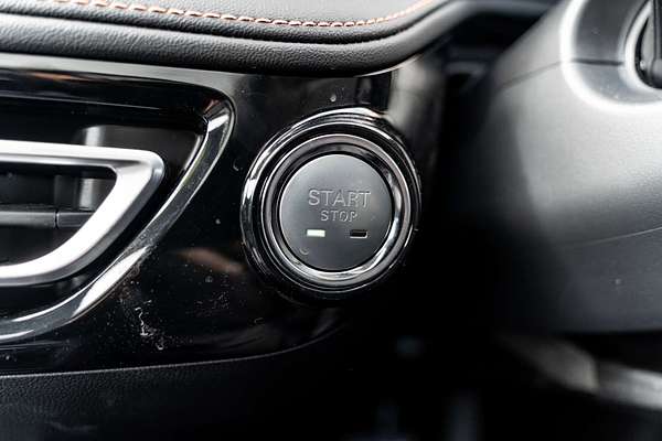 2025 MG HS Hybrid+ Essence AS33H