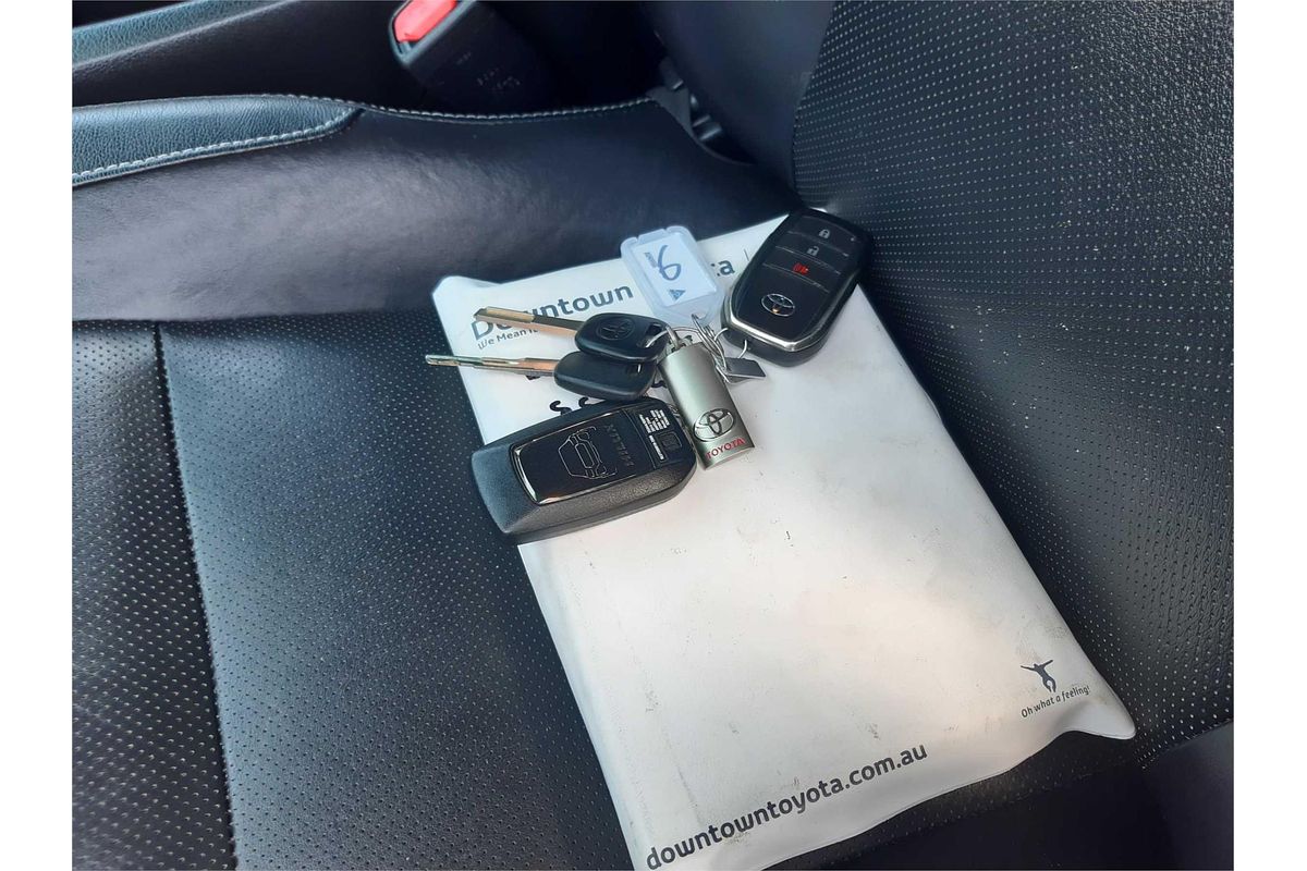 2018 Toyota Hilux RUGGED X (4x4) GUN126R 4X4