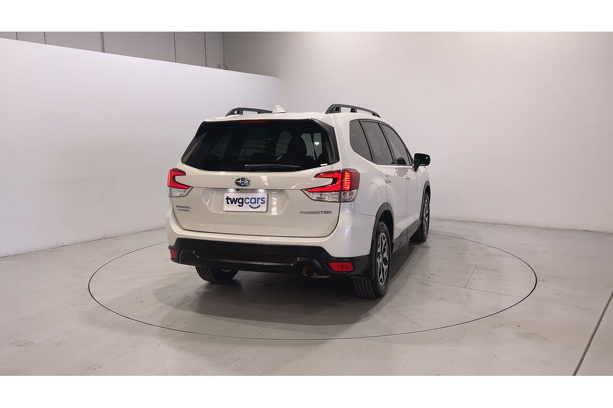 2022 Subaru Forester 2.5i S5