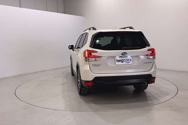 2022 Subaru Forester 2.5i S5