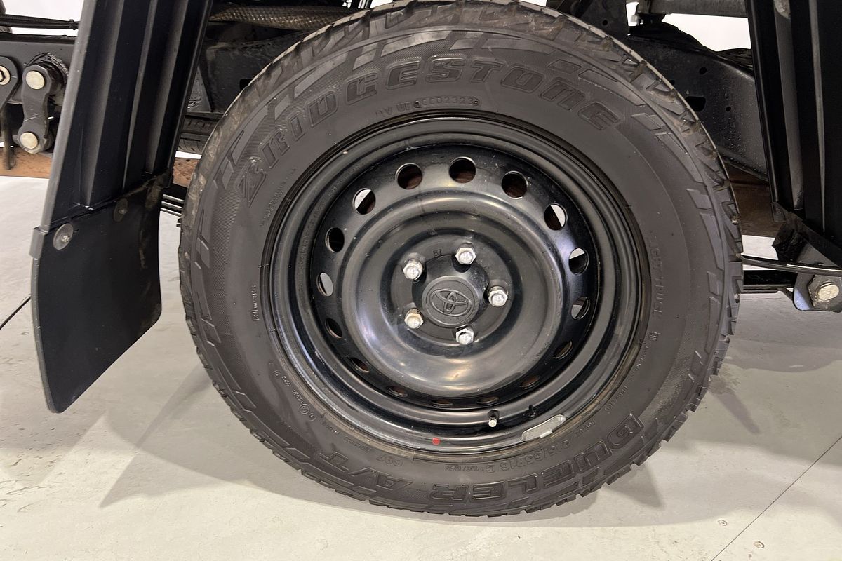 2021 Toyota Hilux Workmate TGN121R Rear Wheel Drive