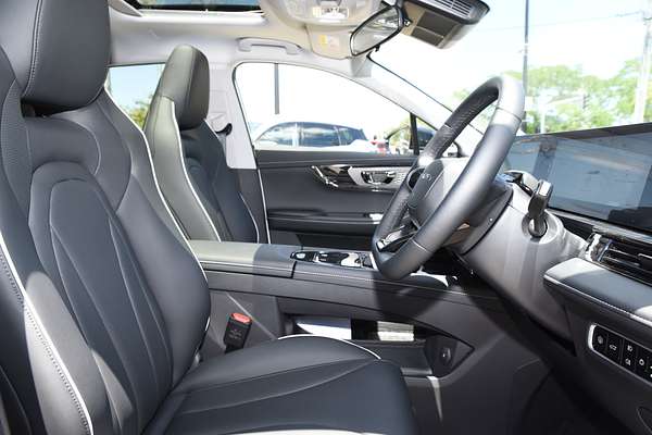 2025 Chery E5 Ultimate