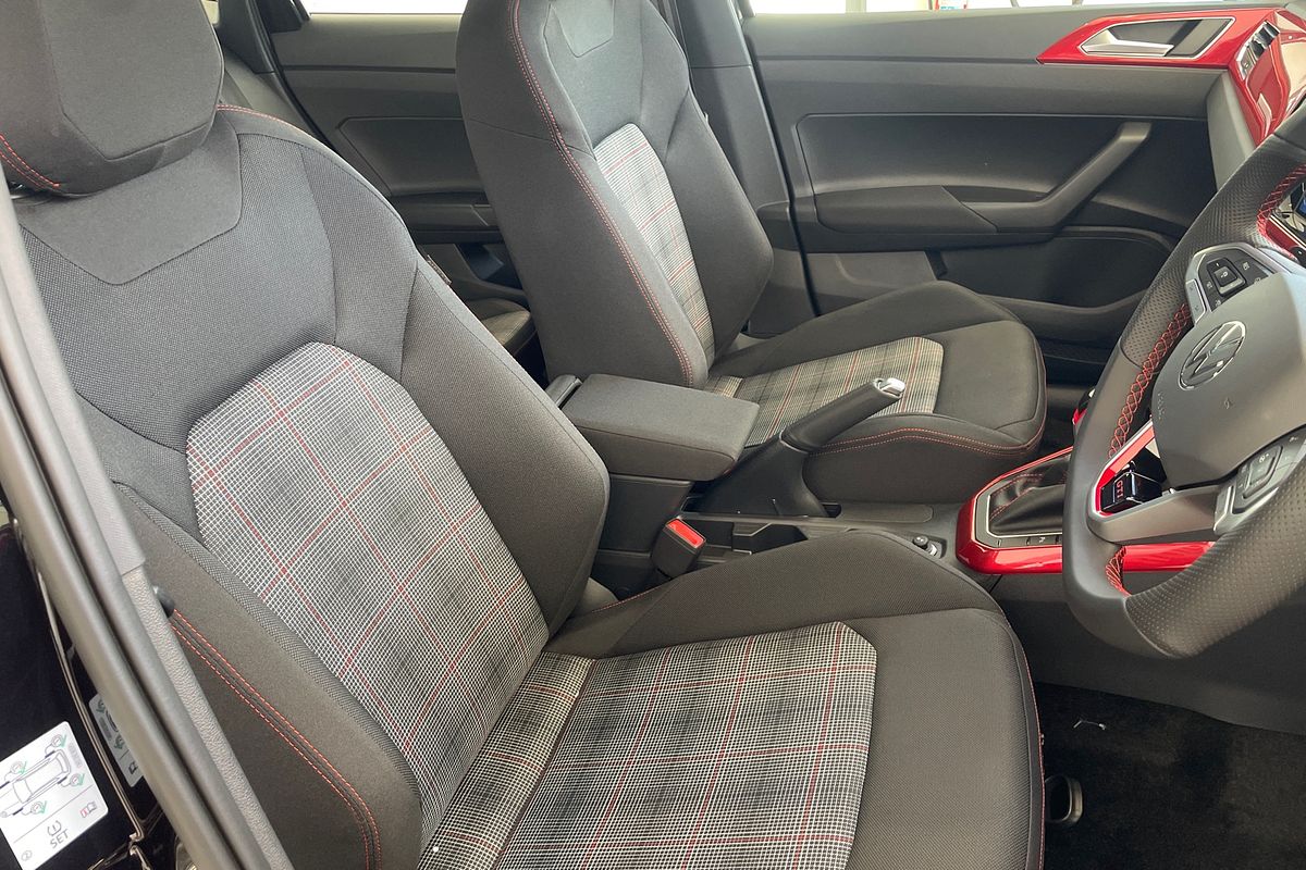 2025 Volkswagen Polo GTI AE