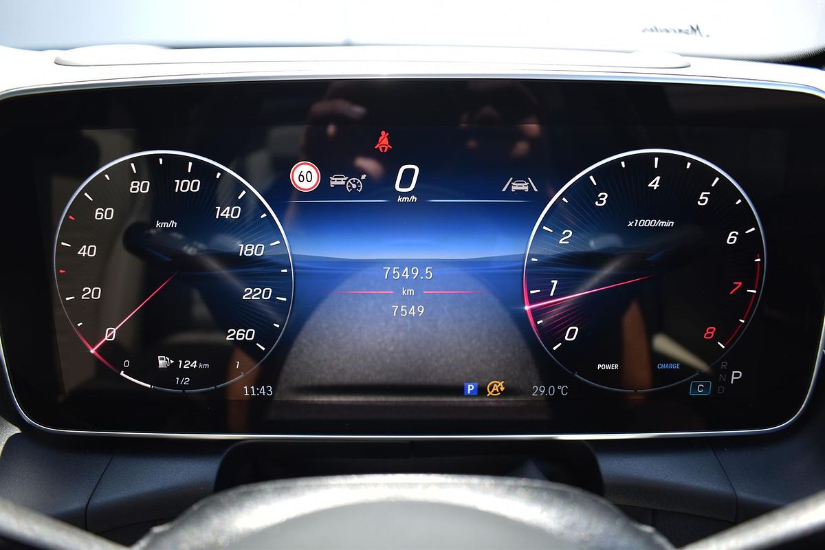 2025 Mercedes-Benz GLC-Class GLC300 X254