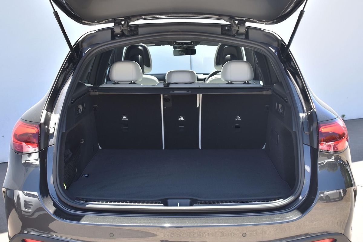 2025 Mercedes-Benz GLC-Class GLC300 X254