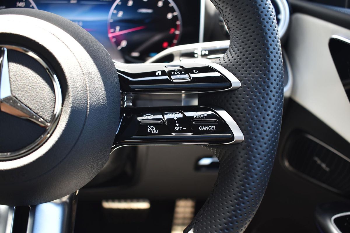 2025 Mercedes-Benz GLC-Class GLC300 X254