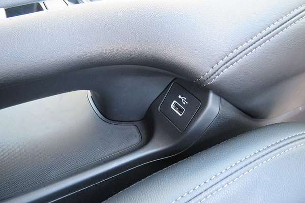 2023 Honda ZR-V e:HEV LX RZ