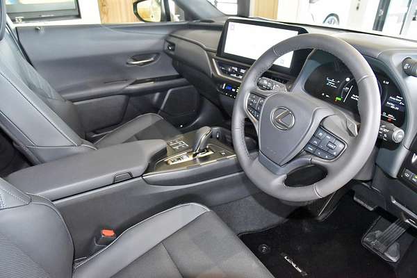 2023 Lexus UX UX300e Luxury KMA10R