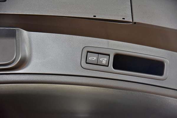 2023 Lexus UX UX300e Luxury KMA10R