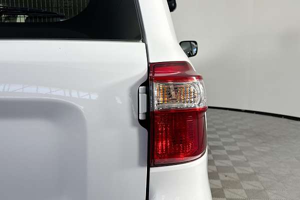 2017 Toyota Landcruiser GX VDJ200R