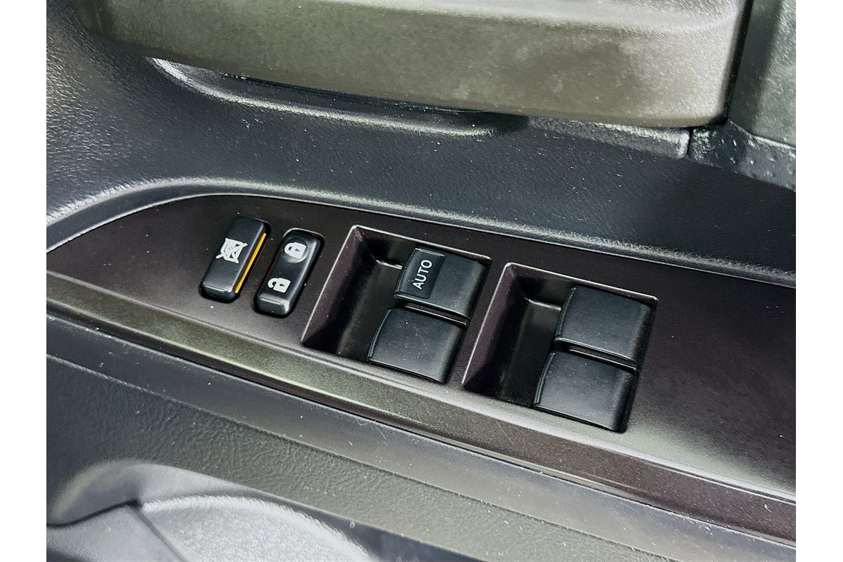 2017 Toyota Landcruiser GX VDJ200R