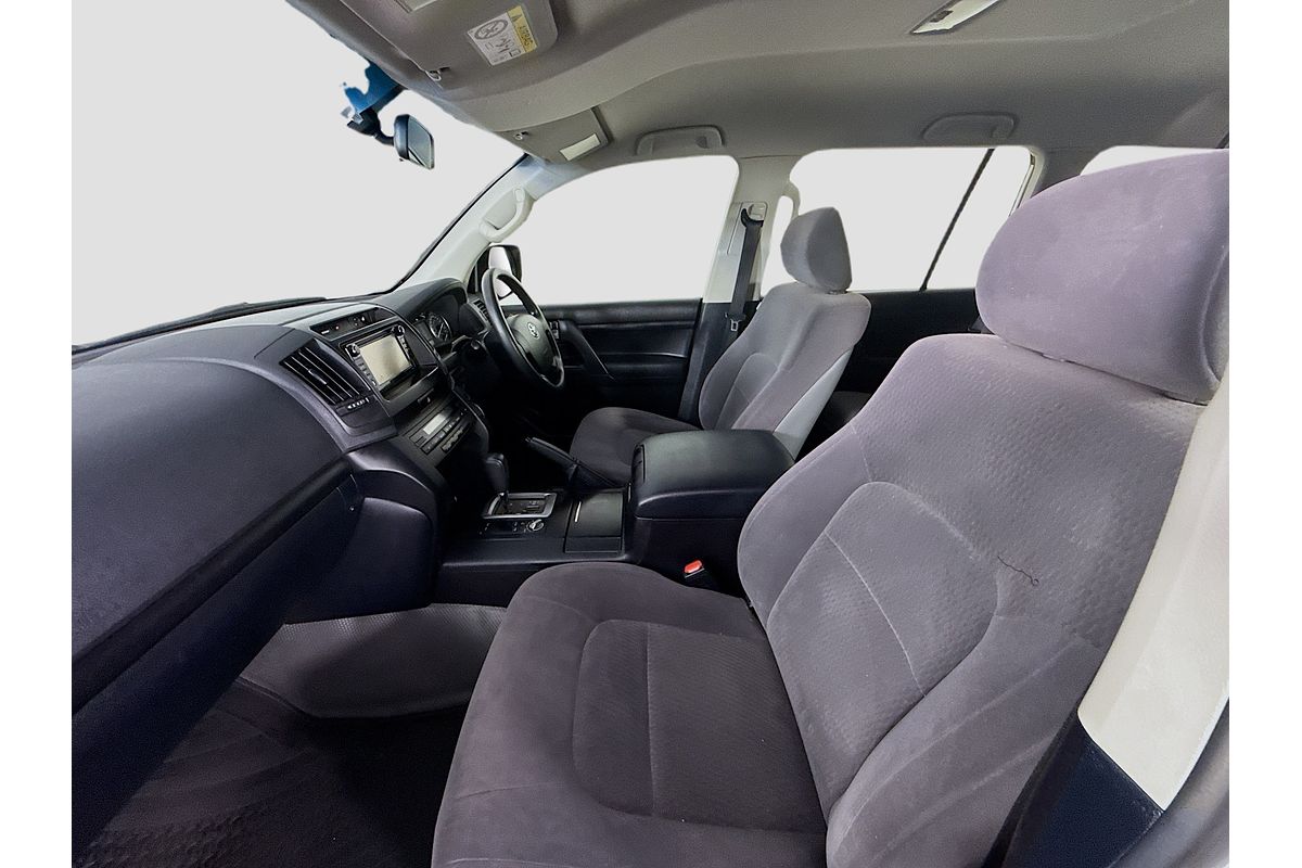 2017 Toyota Landcruiser GX VDJ200R