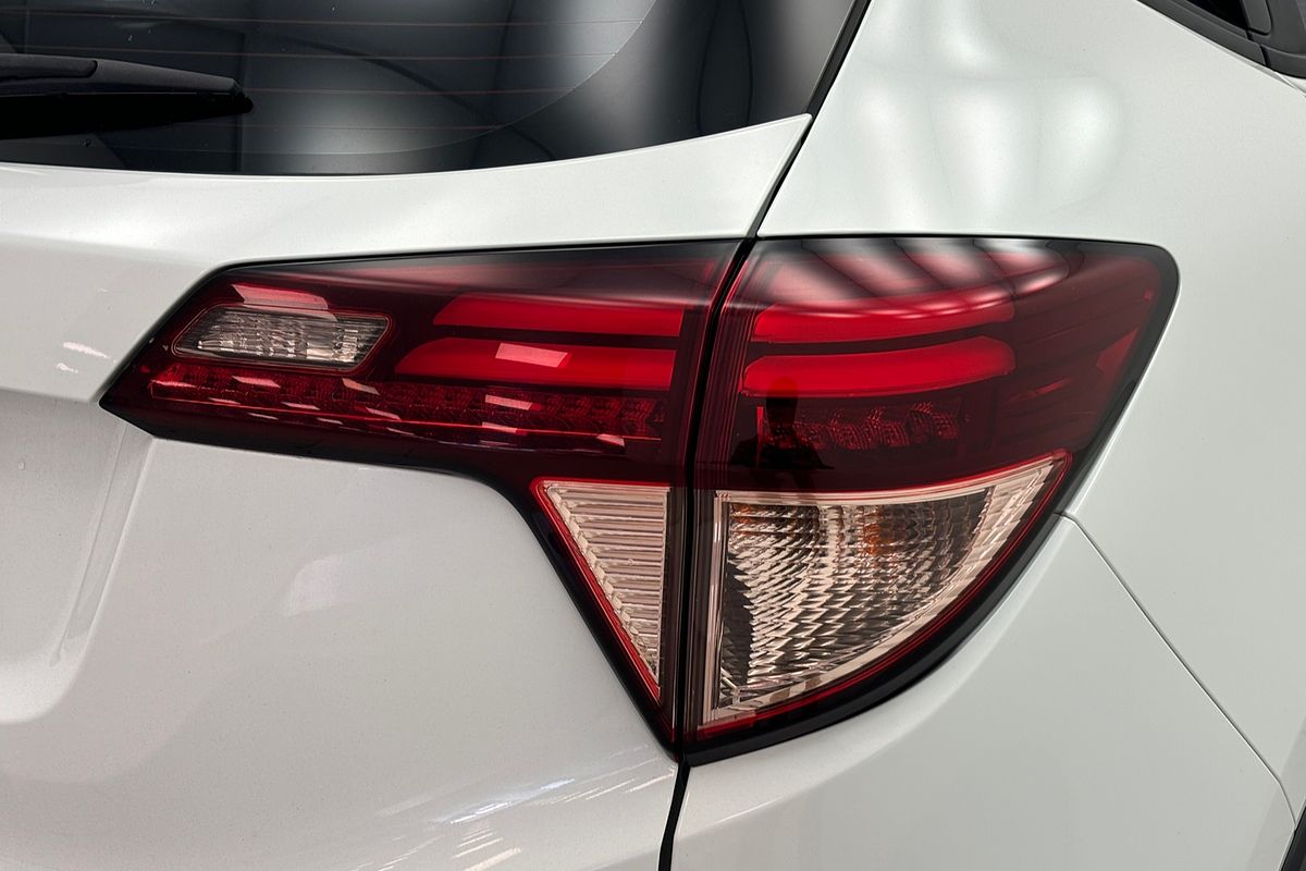 2016 Honda HR-V VTi-S