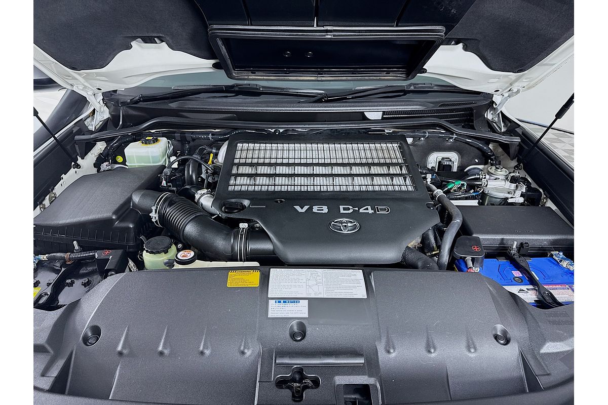 2017 Toyota Landcruiser GX VDJ200R