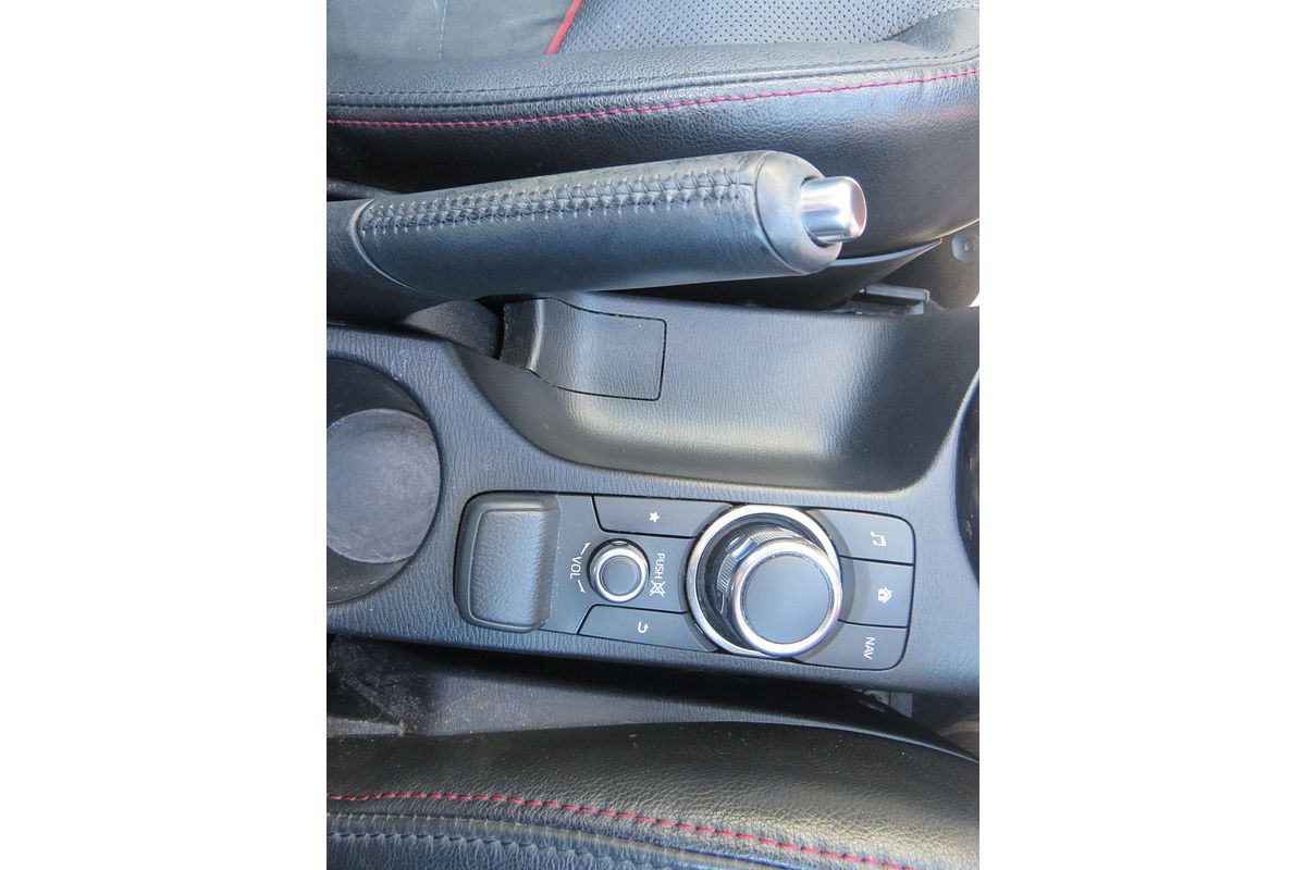 2017 Mazda CX-3 Akari DK