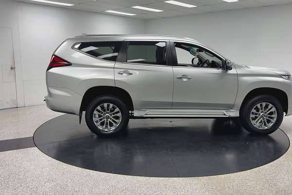 2021 Mitsubishi Pajero Sport GLX QF