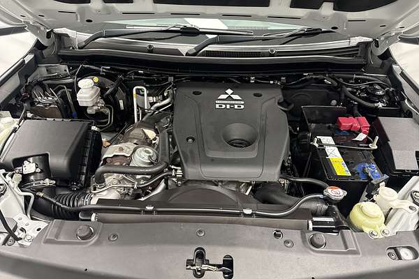 2021 Mitsubishi Pajero Sport GLX QF