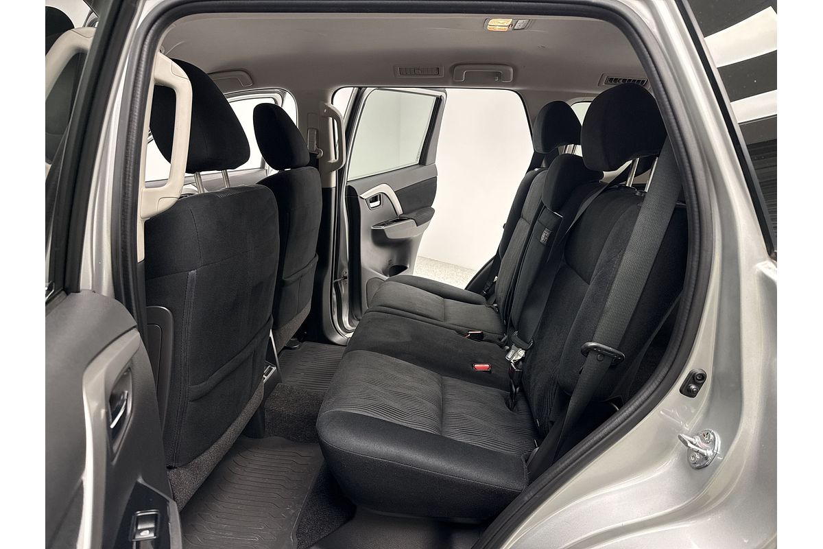 2021 Mitsubishi Pajero Sport GLX QF