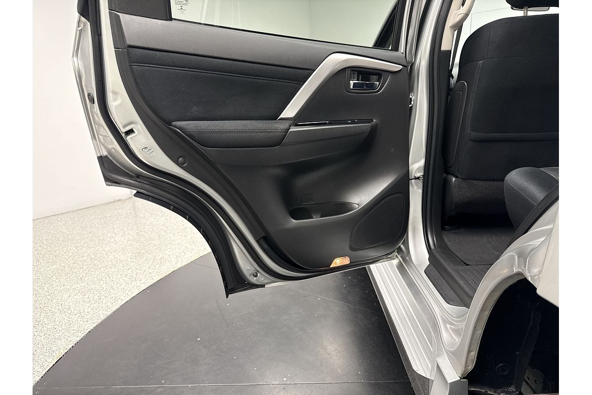 2021 Mitsubishi Pajero Sport GLX QF