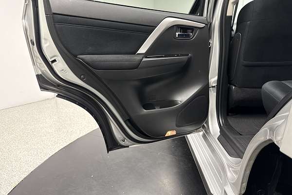 2021 Mitsubishi Pajero Sport GLX QF