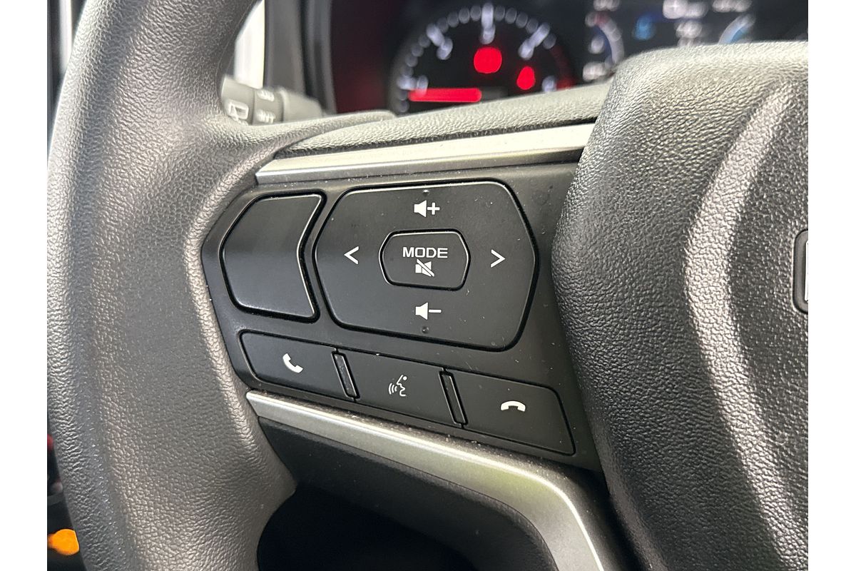 2023 Isuzu MU-X LS-M