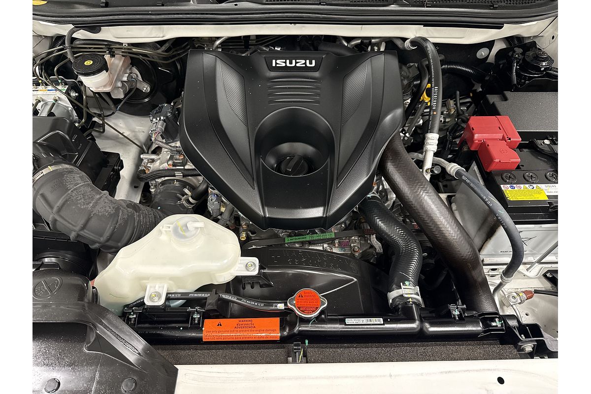 2023 Isuzu MU-X LS-M