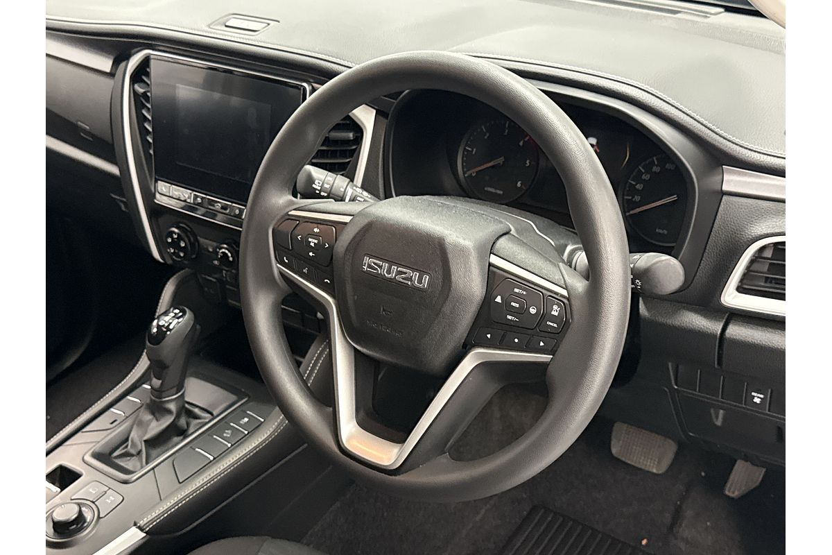 2023 Isuzu MU-X LS-M