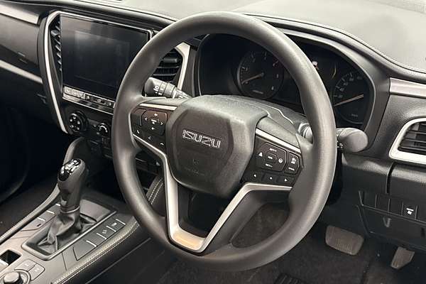 2023 Isuzu MU-X LS-M